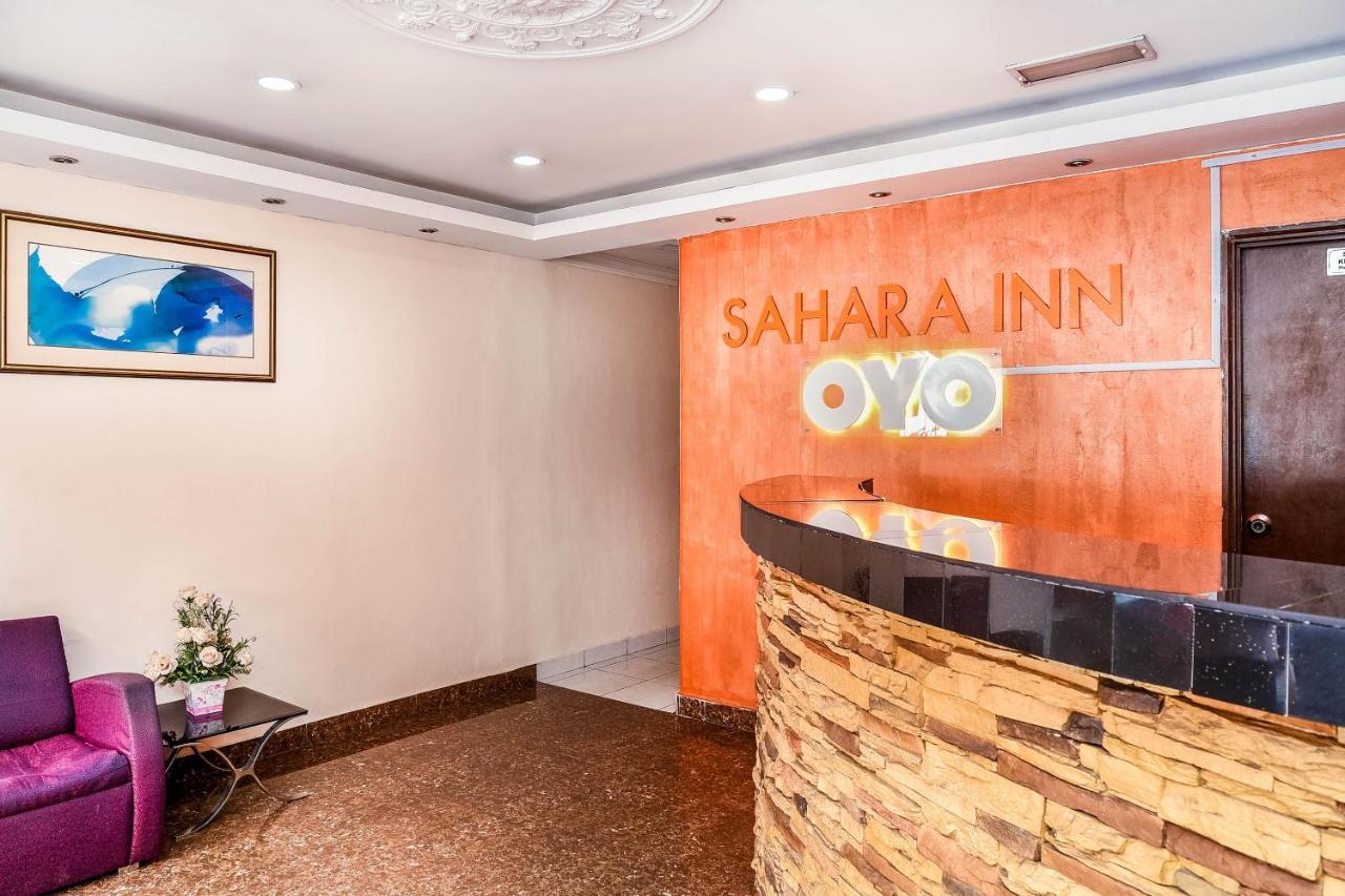 Oyo 1002 Hotel Sahara Inn Batu Caves Exterior foto